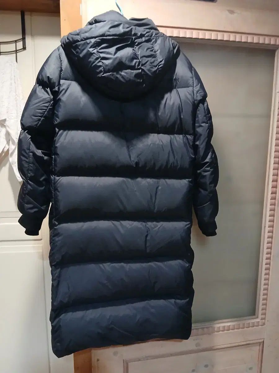 BLACK YAK ブラックヤク グースダウン ロング丈ダウンジャケット D95