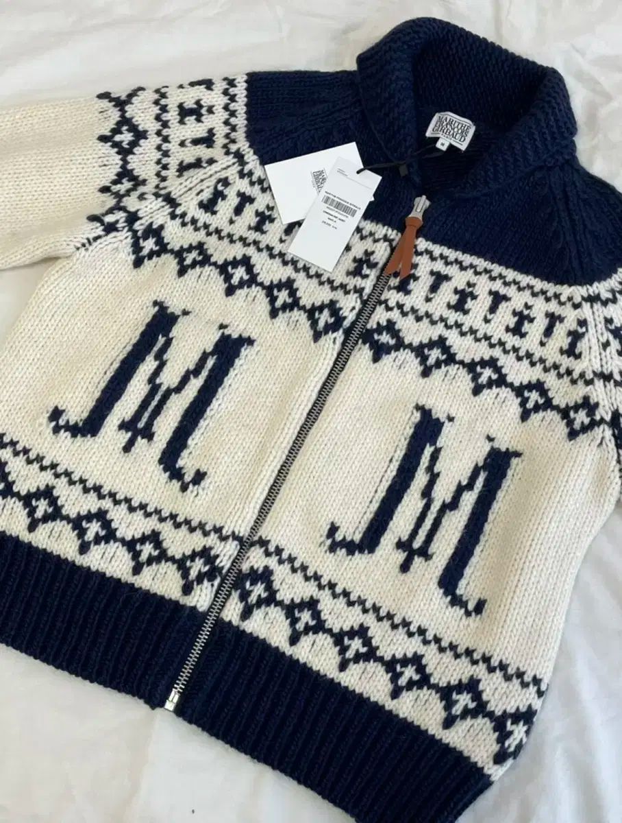 マリテフランソワジルボー カウチン