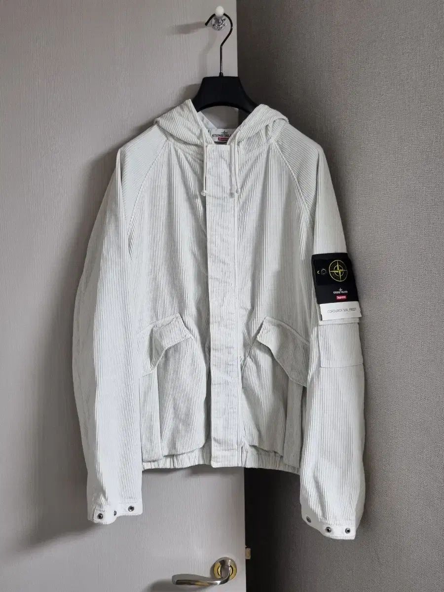 シュプリーム x ストーンアイランド コーデュロイ ジャケット