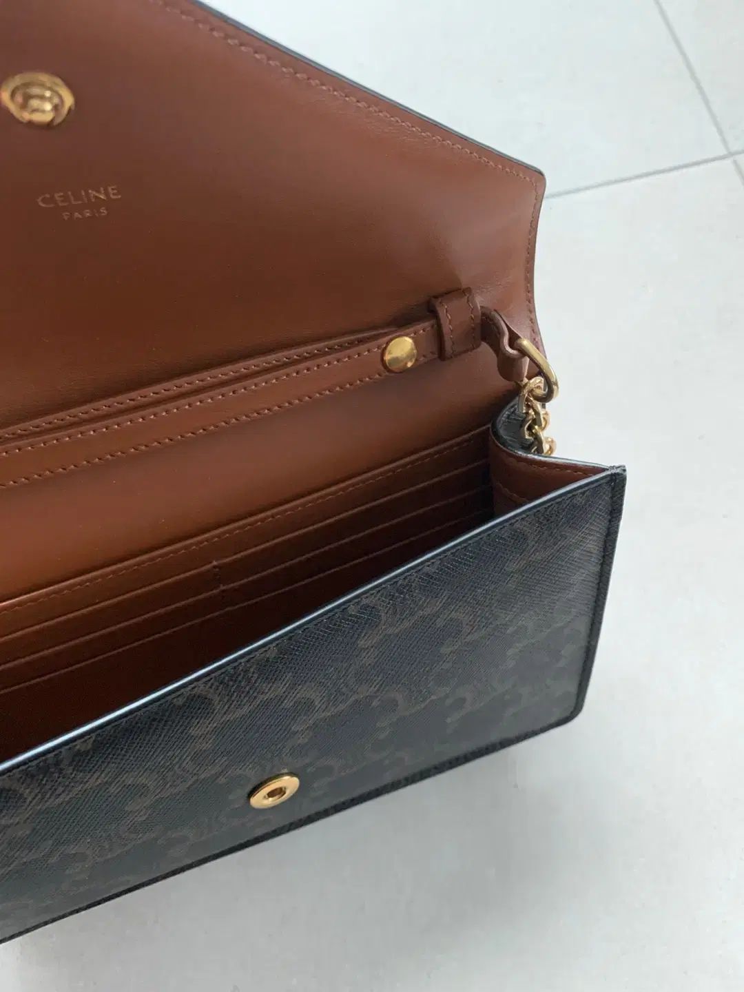 セリーヌ メリノトリオンフ WOC チェーン クロス ブラック