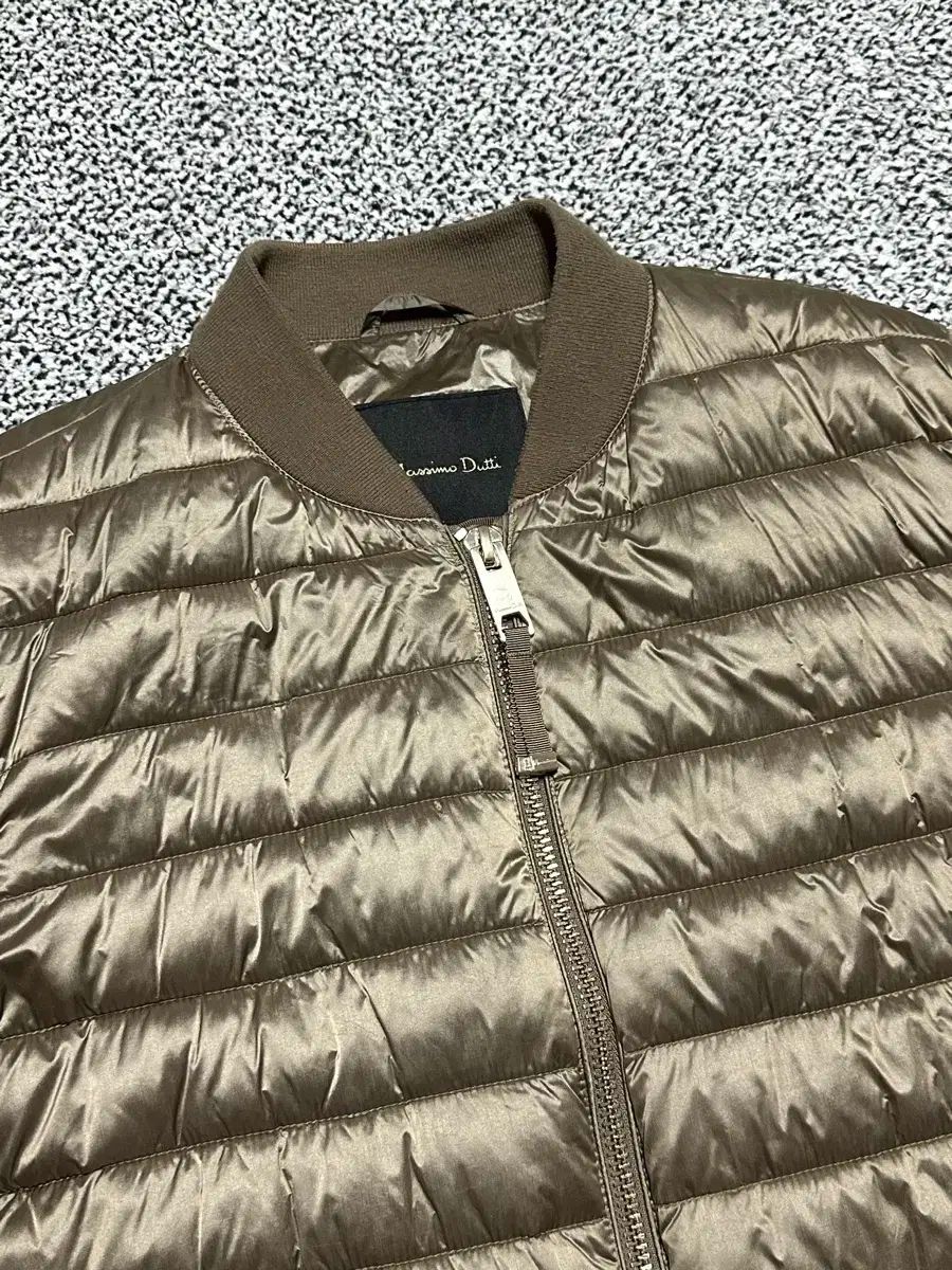 マッシモ ドゥッティ 95-100 ブラウン ダウン