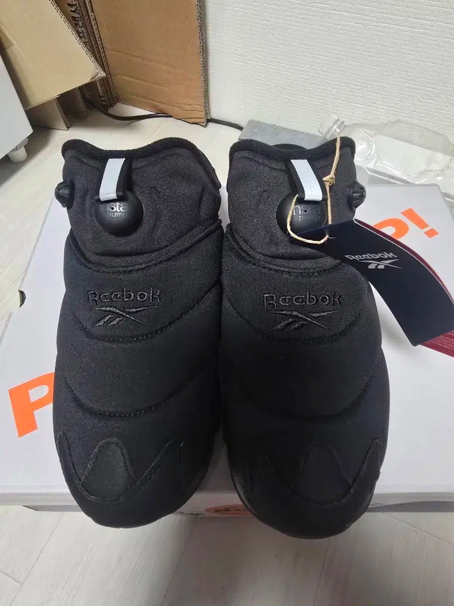 リーボック インスタポンプ フューリー ミュール