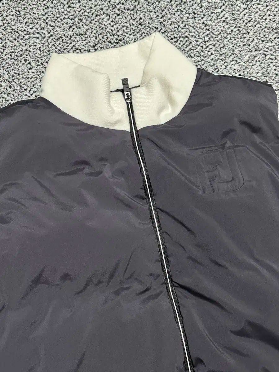 FootJoy フットジョイ レディース 90 グースダウン ゴルフ ダウンベスト 新モデル