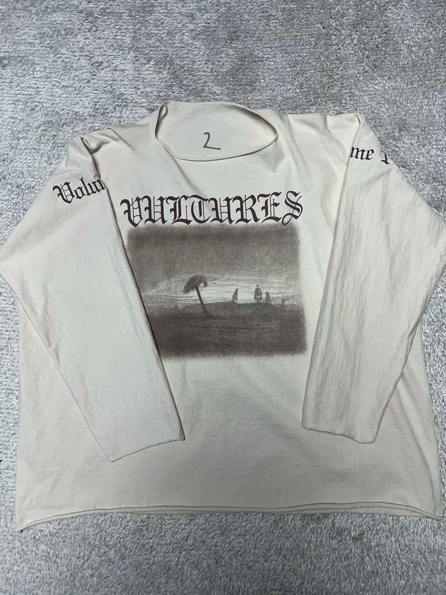 2 イージーXゴーシャラブチンスキー ロングスリーブ 初版