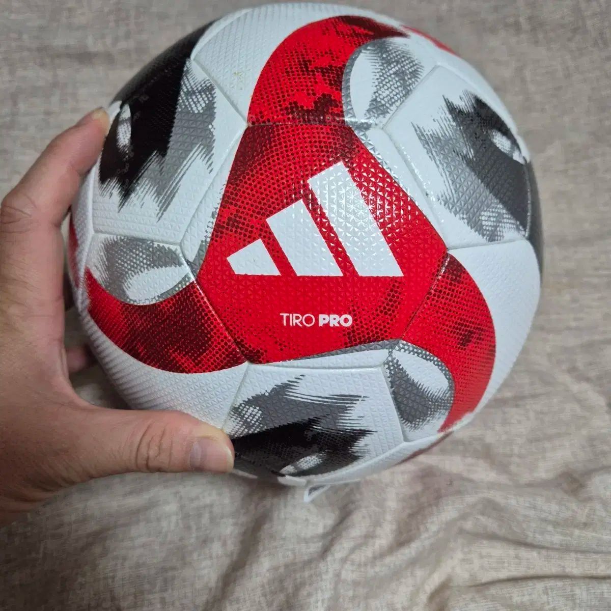 アディダス TIRO PRO サッカーボール レッド ホワイト