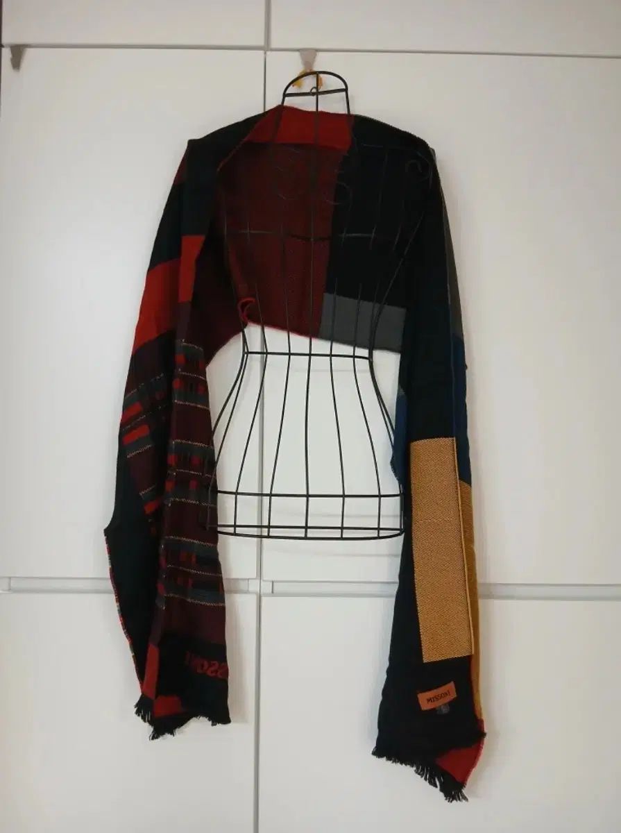 ユニセックス 色彩の魔術師 MISSONI ミッソーニ イタリア マフラー