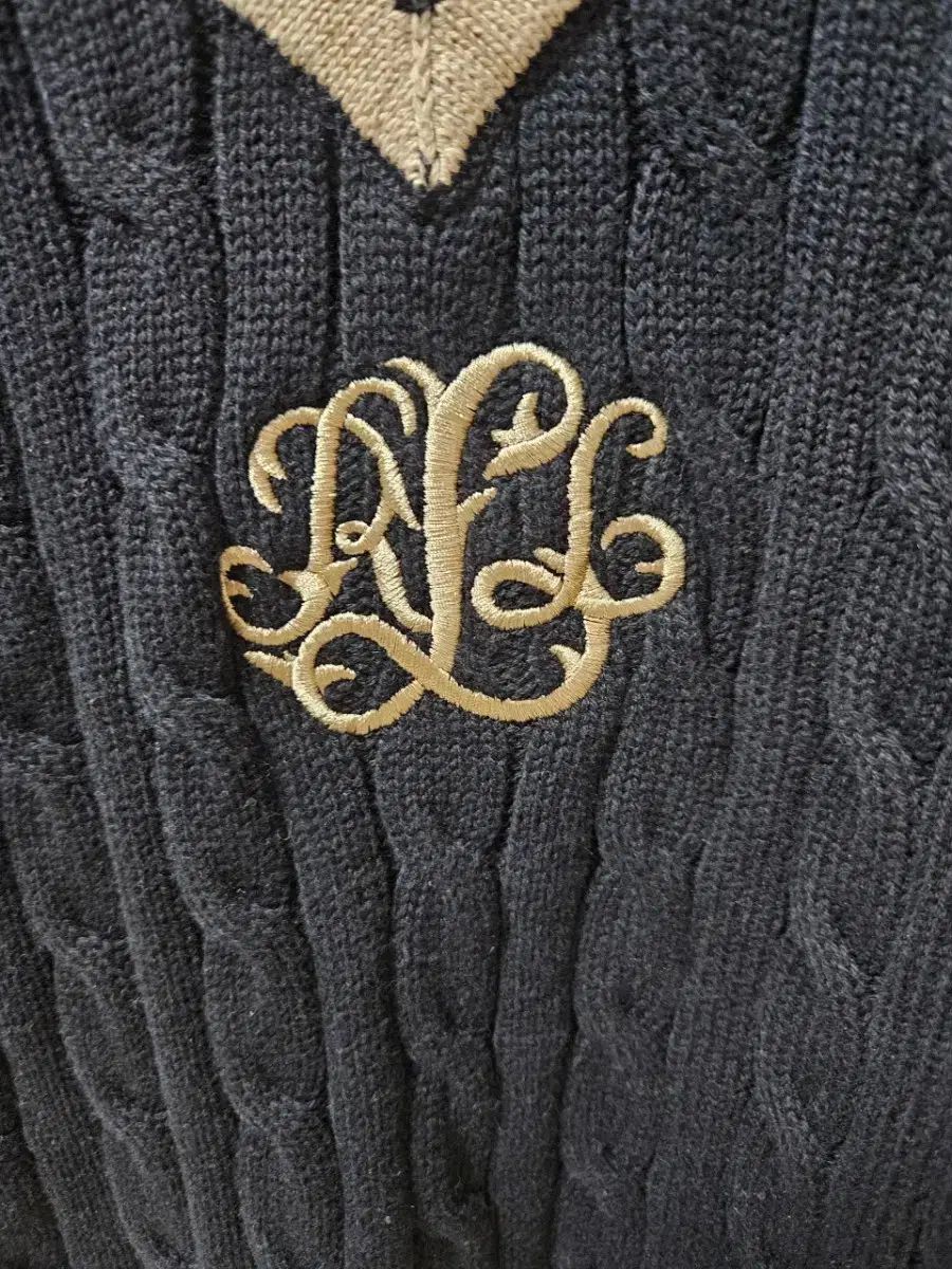  ポロラルフローレン Vネック ケーブルセーター ゴールド刺繍 BLACK LABEL m 長袖 ニット セーター