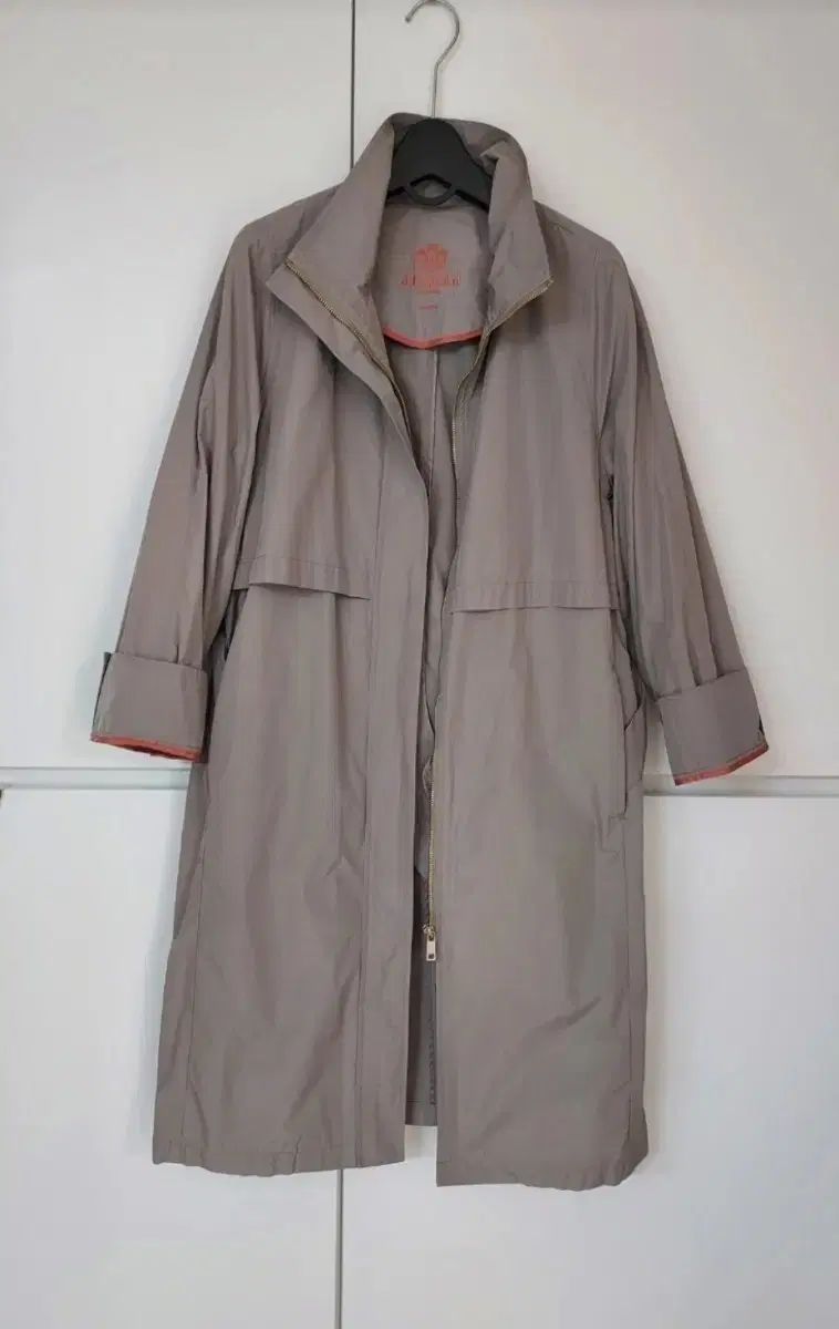 ア テストーニ トレンチコート 66~細身77まで ベージュ ほぼ