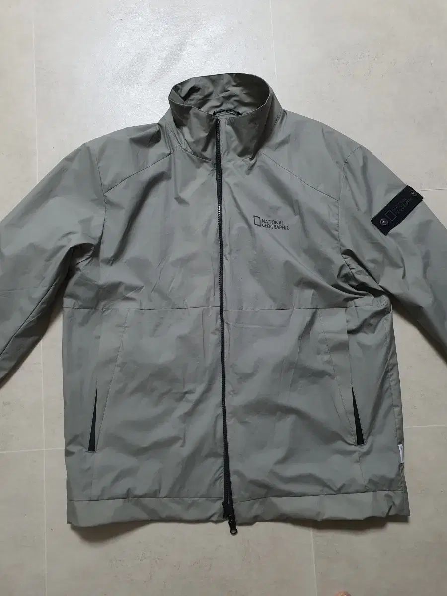 ナショナルジオグラフィック 105 ウィンドブレーカー ジャケット