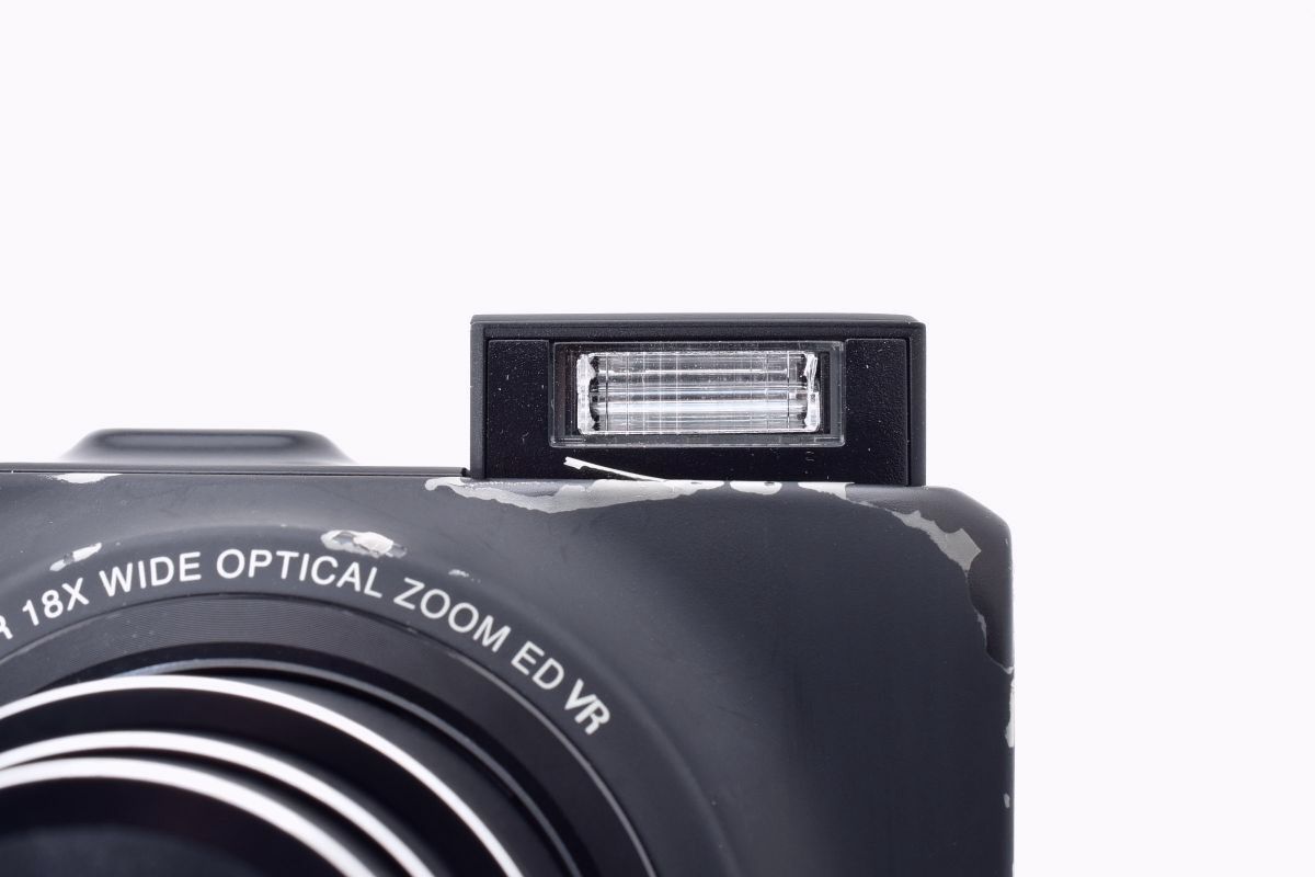 良品 ｜Nikon COOLPIX S9300 クールピクス デジタルカメラノーブル