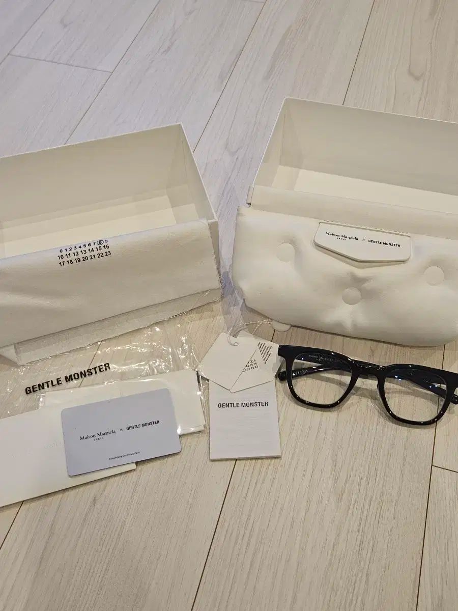 メゾン マルジェラ x GENTLE MONSTER MM 010 ブラック
