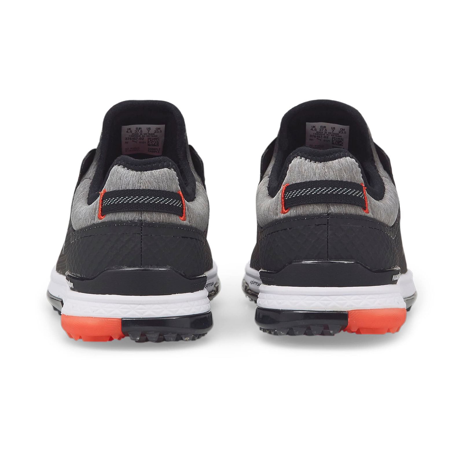 ゴルフシューズ