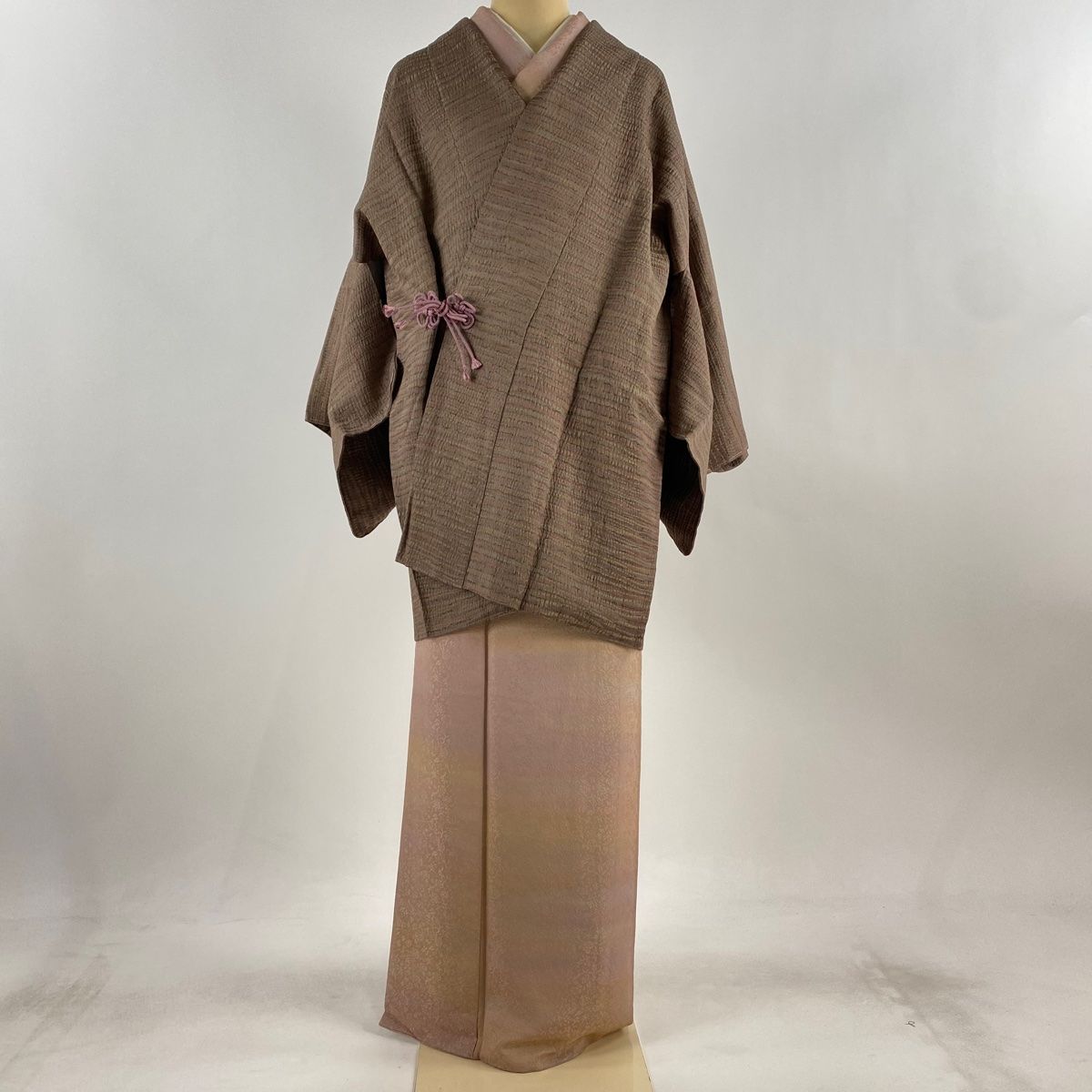 道中着 身丈85 cm 裄丈64.5 M 和装コート 縞 幾何学 茶色 正絹 秀品