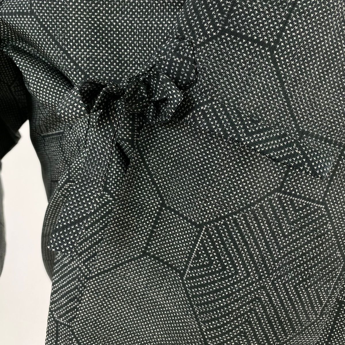  道中着 身丈101 cm 裄丈66 5 M 和装コート 紬地 蜀江紋 灰緑 正絹 秀品 羽織 着物 浴衣