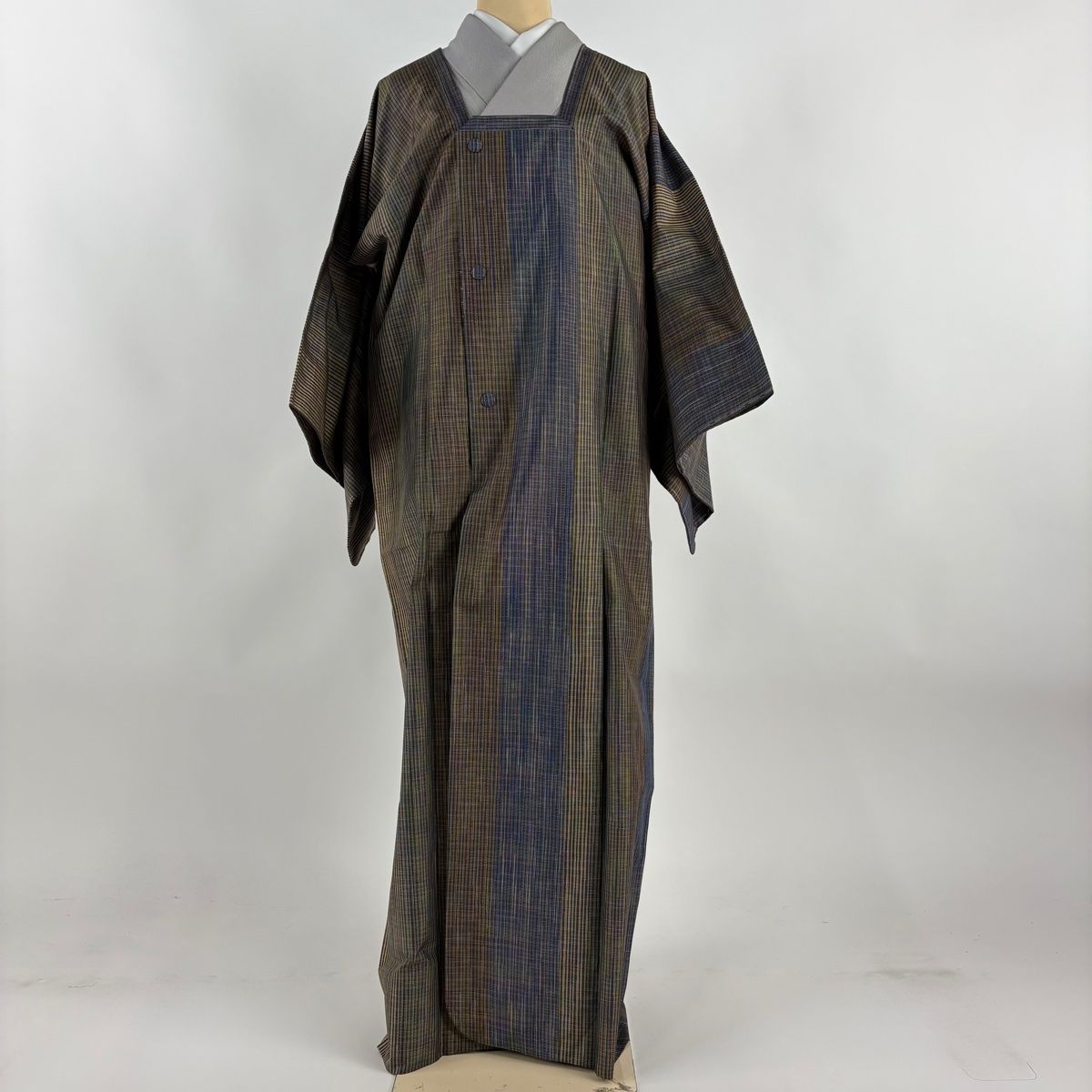 道行 身丈144 cm 裄丈70 L 大島紬地 和装コート 角衿 証紙 格子 茶紫 正絹 秀品
