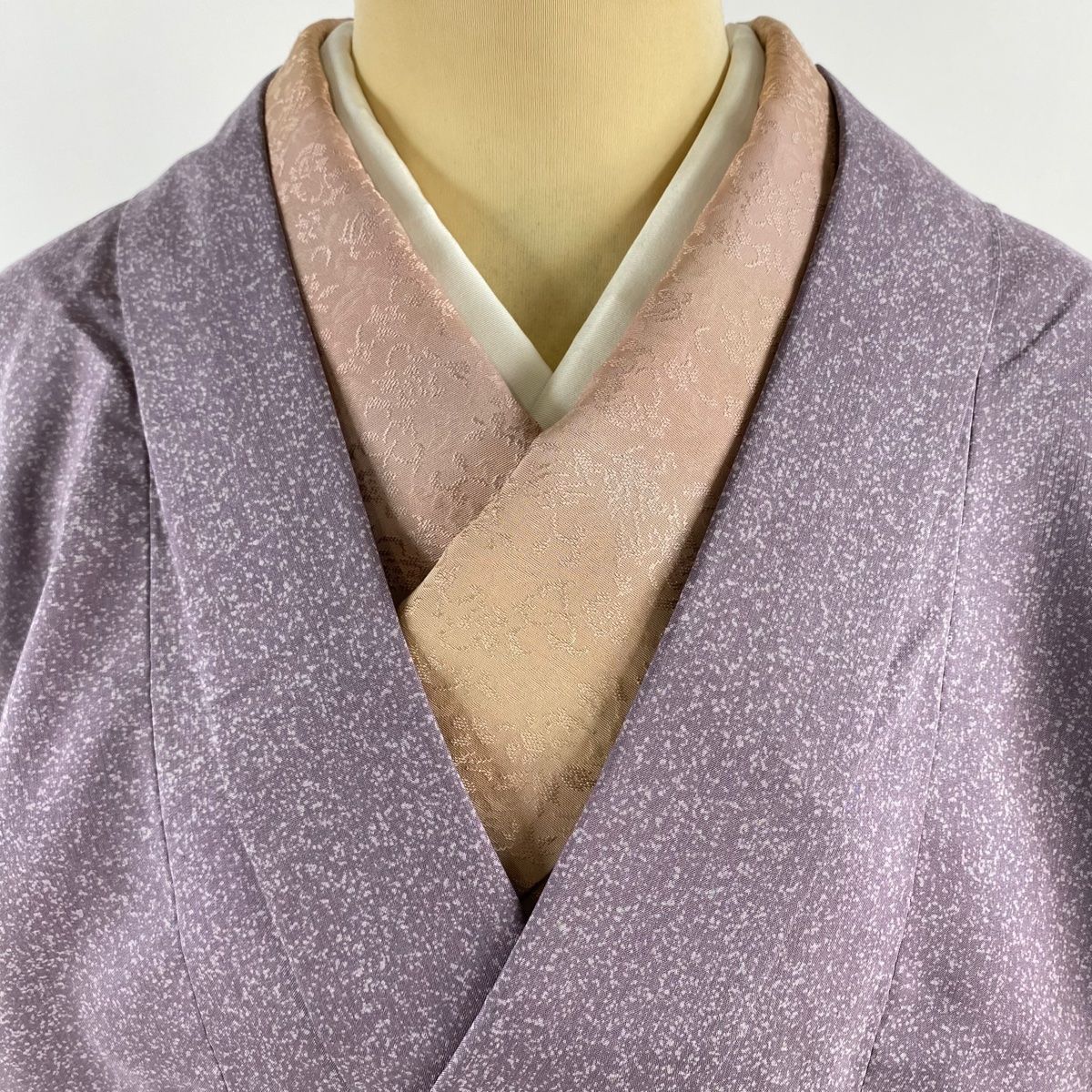  道中着 身丈132 5 cm 裄丈66 M 紬地 和装コート 着物衿 幾何学 灰紫 正絹 秀品 羽織 着物 浴衣