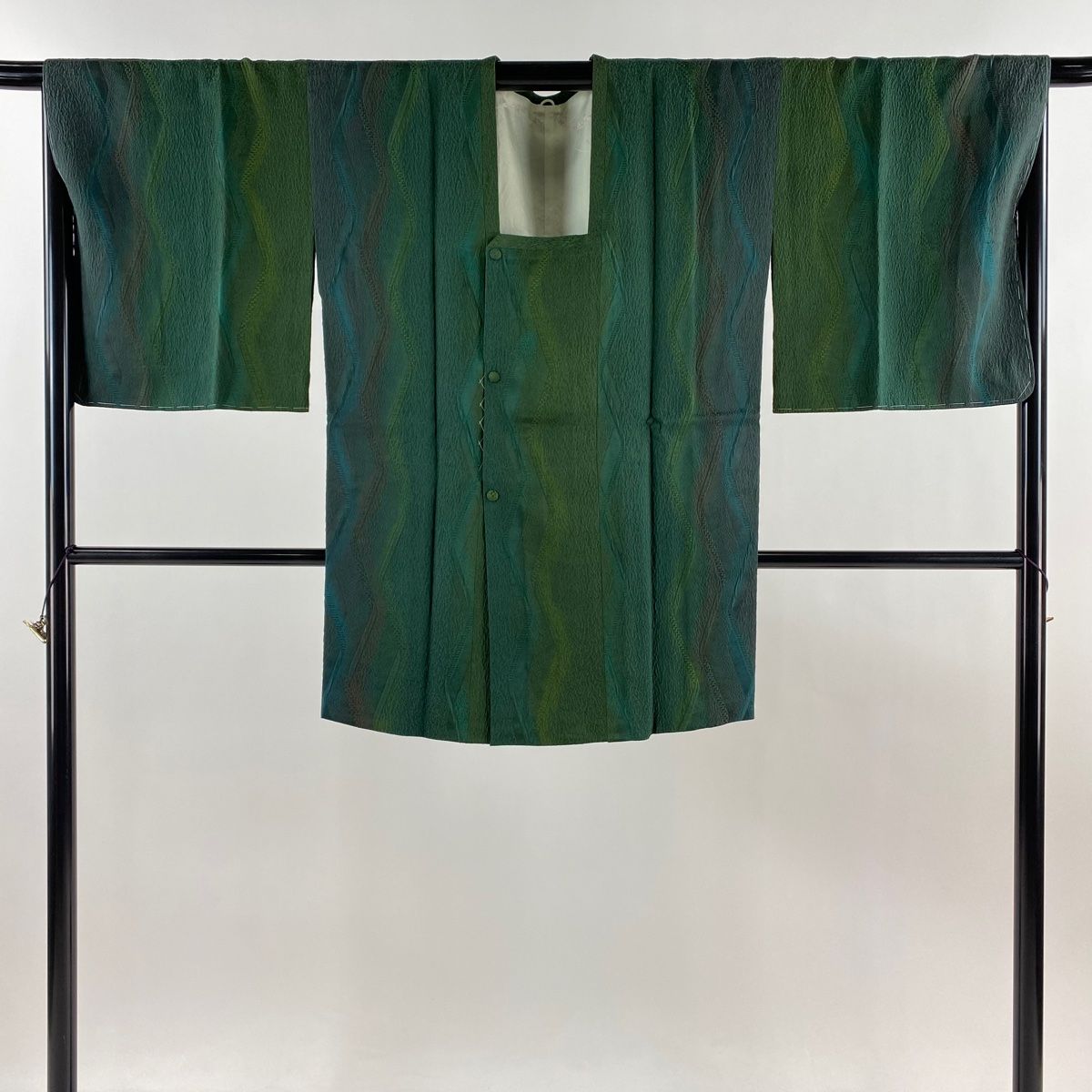  道行 身丈89 cm 裄丈68 5 L 泥染 和装コート 角衿 やまと 落款 地紋 ぼかし 深緑 正絹 秀品 羽織 着物 浴衣