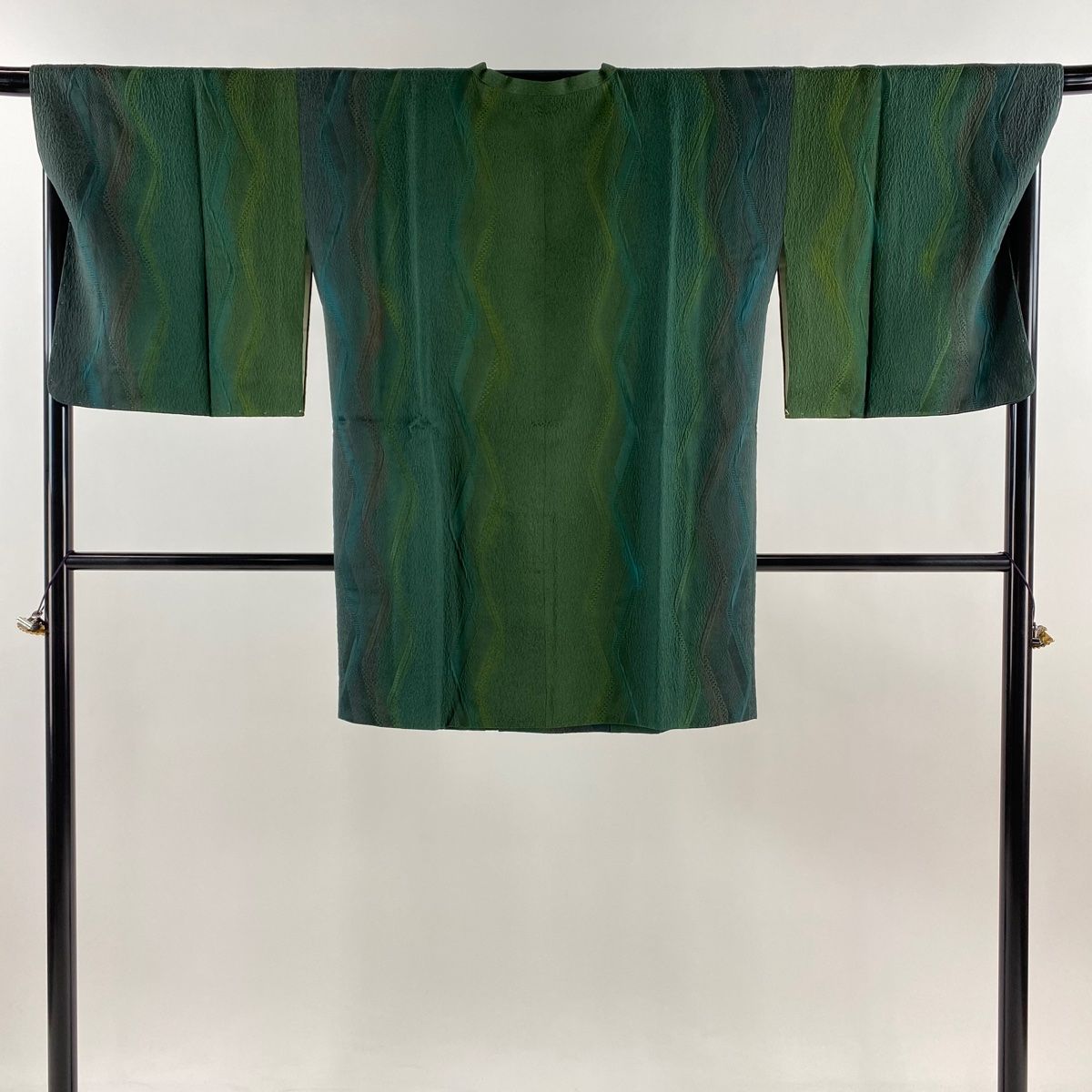 道行 身丈89 cm 裄丈68 5 L 泥染 和装コート 角衿 やまと 落款 地紋 ぼかし 深緑 正絹 秀品