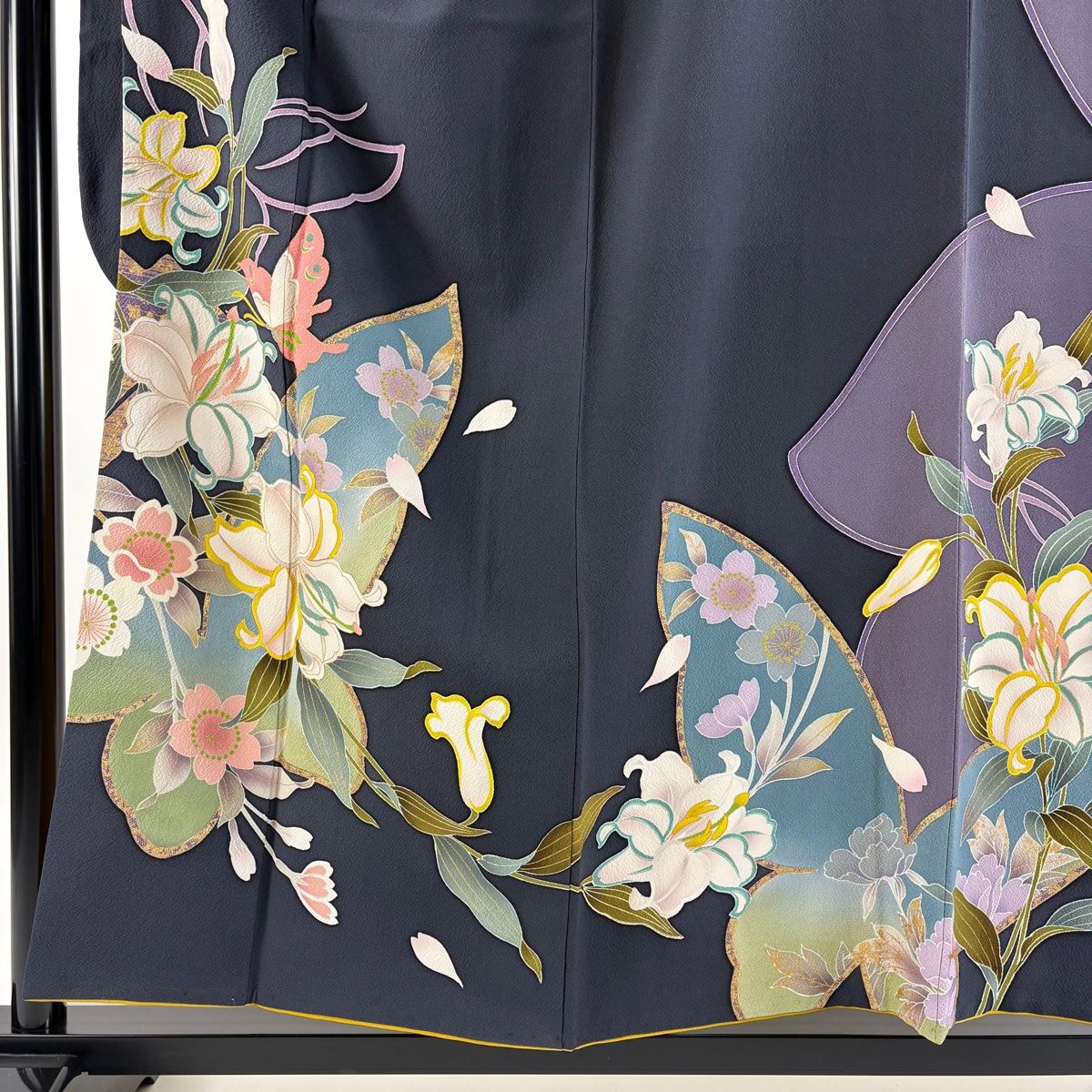 振袖 身丈157 cm 裄丈62 5 S 袷 草花 蝶 箔 紺色 正絹
