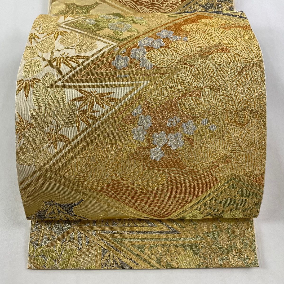 ◇503my41◇川島織物 絽 夏帯 秋草文 金銀糸 六通 袋帯◇美品 袋帯 名品 川島織物 落款 本袋 向鳥 毘沙門亀甲 金銀糸 箔 薄黄土色 六