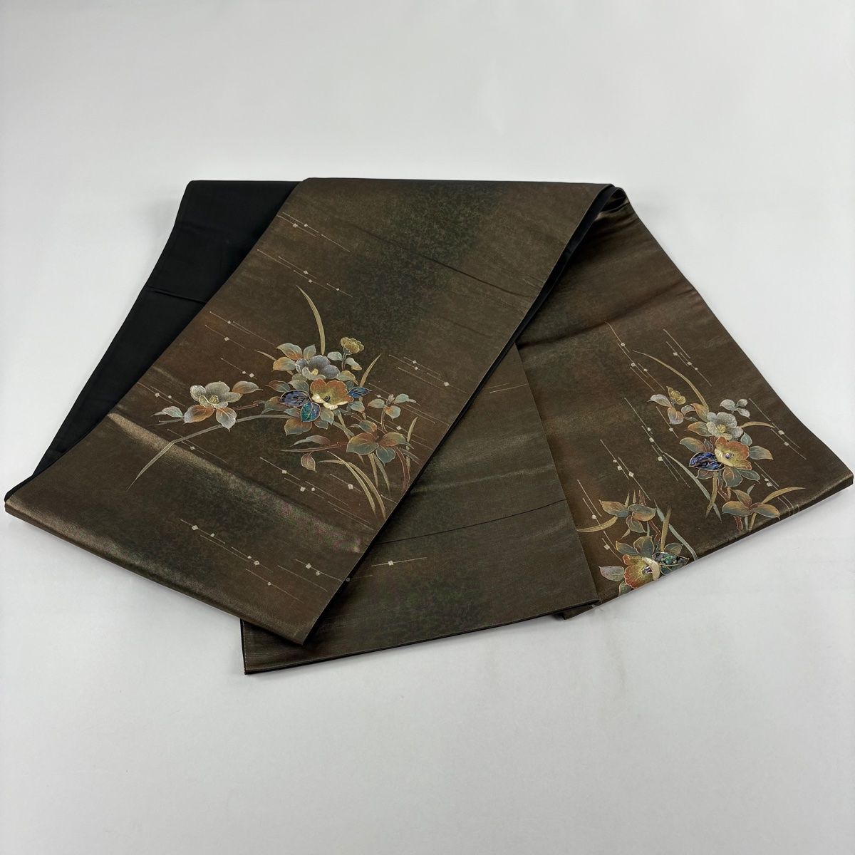 袋帯 名品 椿 霞 金彩 螺鈿 金茶 お太鼓柄 正絹 【中古】 - メルカリ