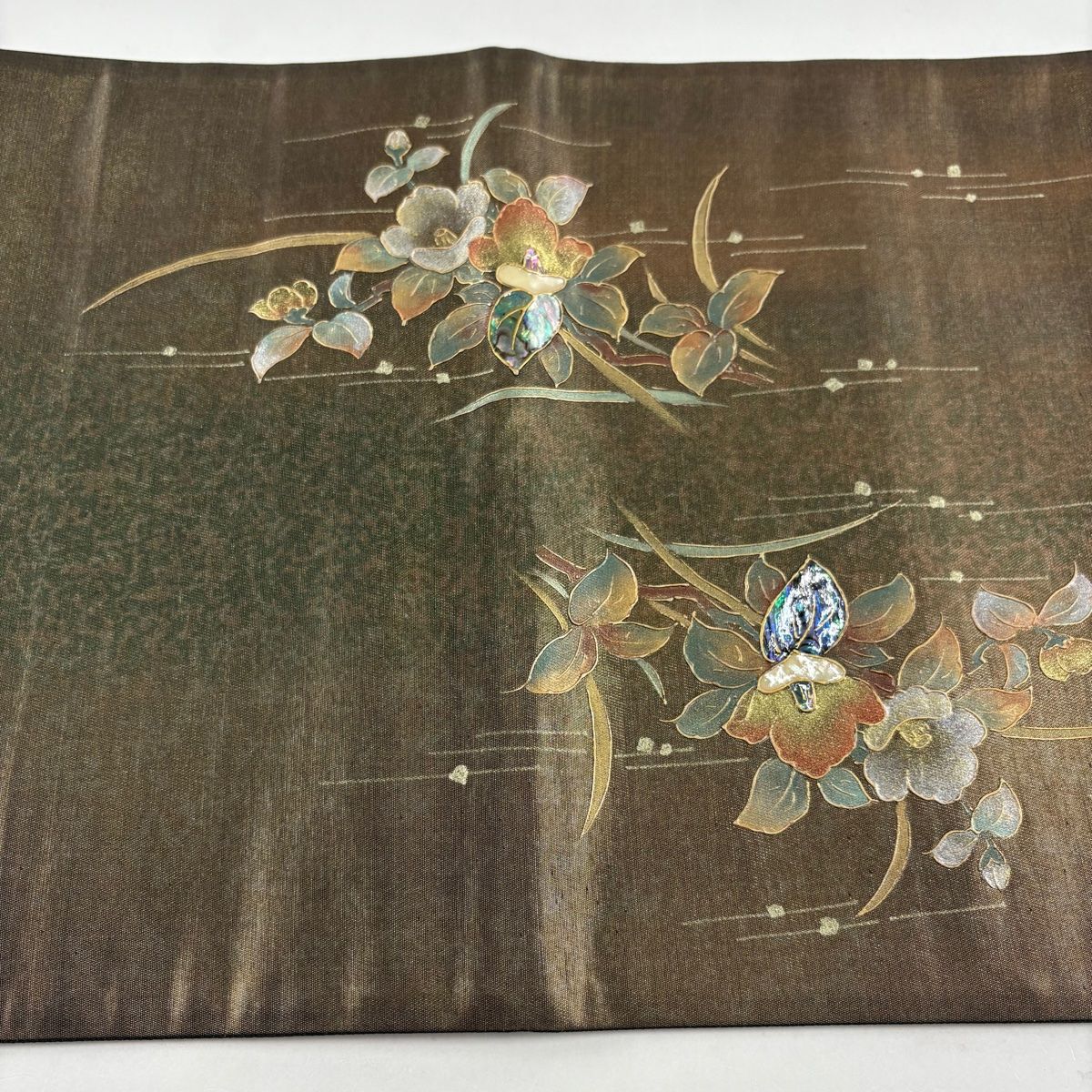 袋帯 名品 椿 霞 金彩 螺鈿 金茶 お太鼓柄 正絹 【中古】 - メルカリ