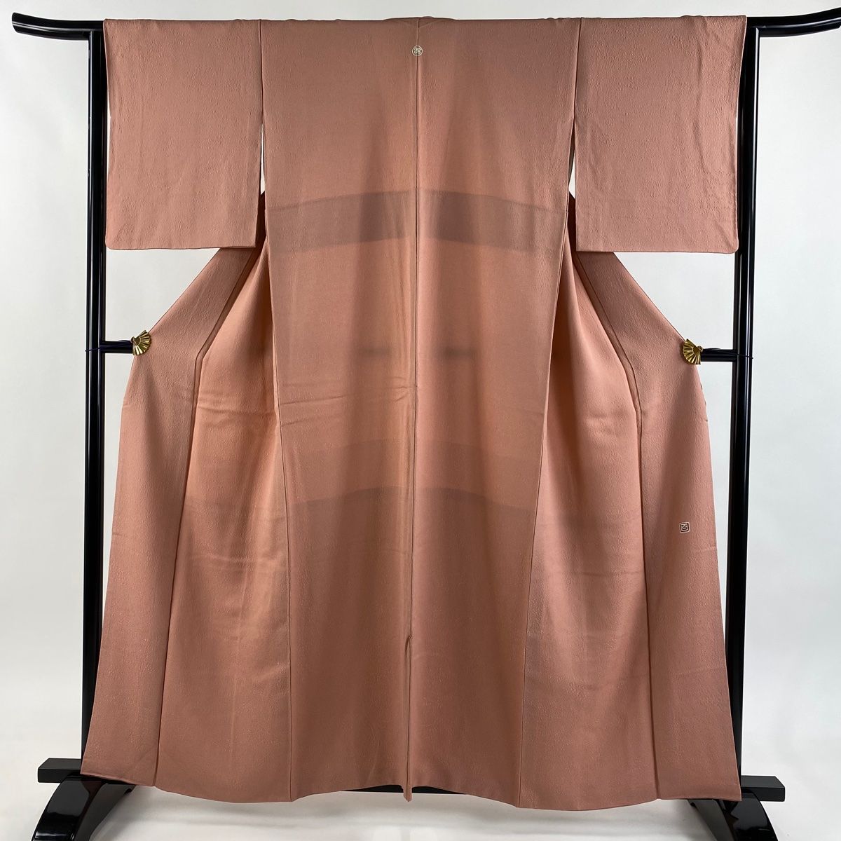 色無地 身丈159 cm 裄丈64 M 袷 百貫 落款 地紋 ピンク 正絹 秀品 一つ紋