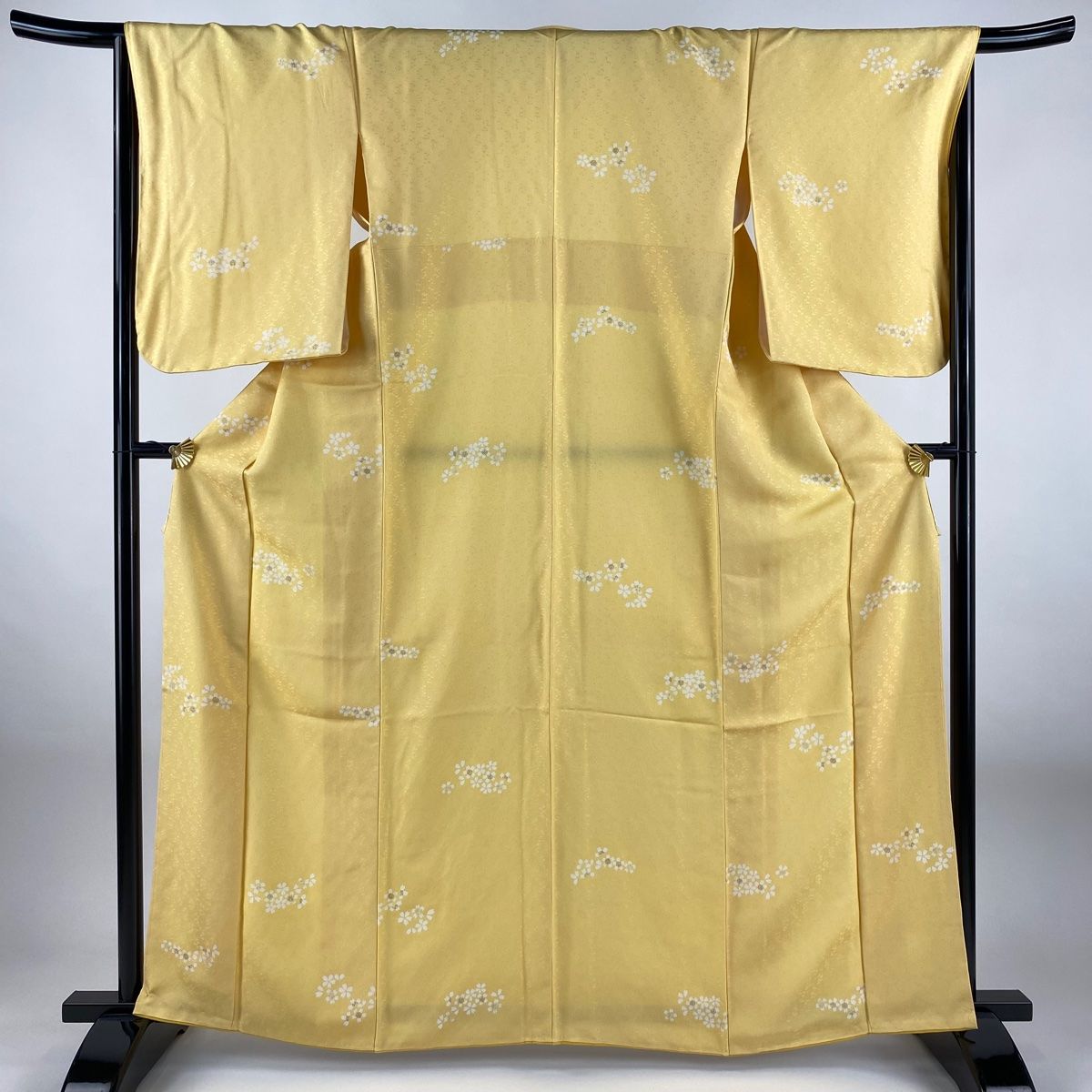 小紋 身丈163 cm 裄丈67 M 袷 桜 地紋 金彩 黄色 正絹 秀品