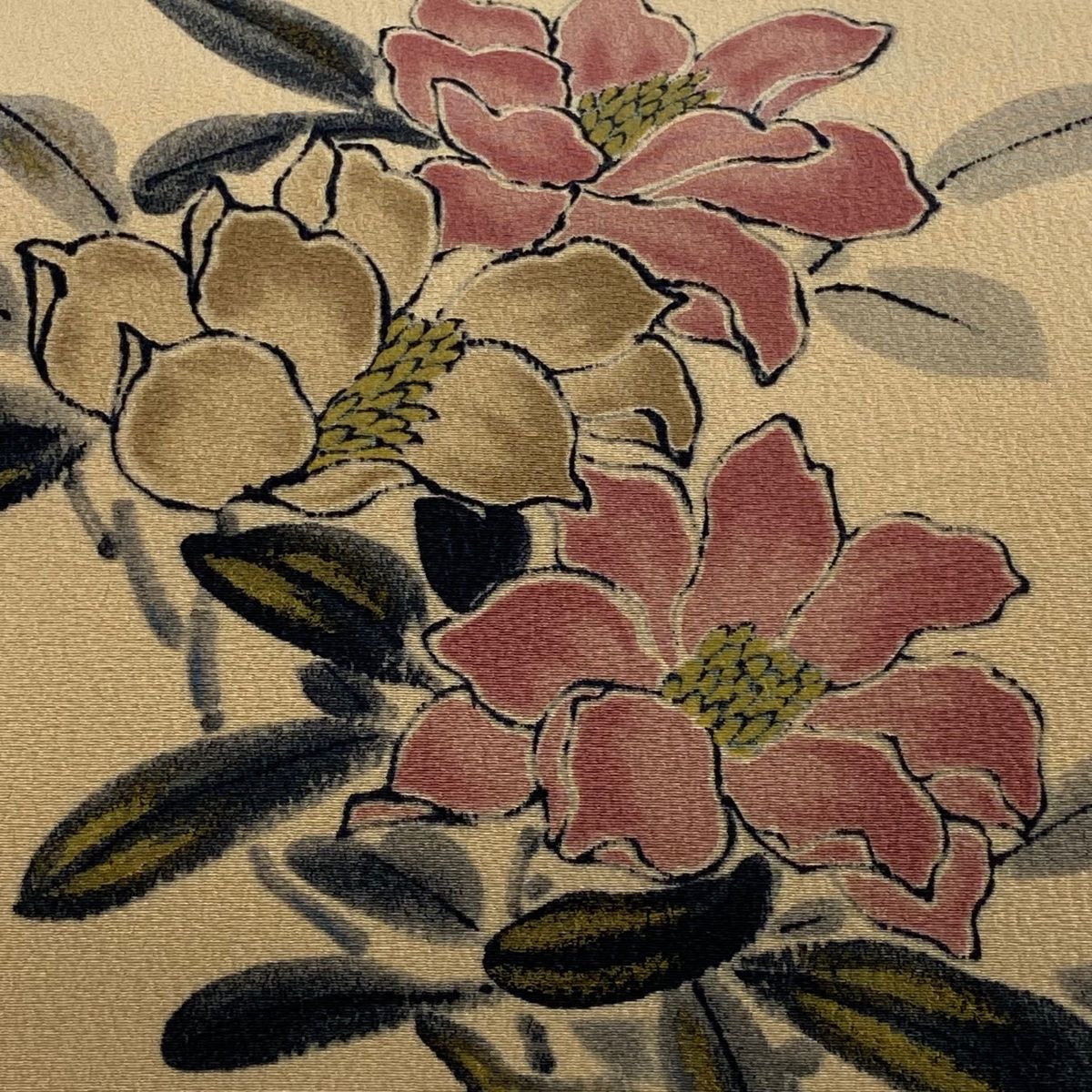 名古屋帯 秀品 落款 山科春宣 草花 金彩 薄オレンジ 正絹