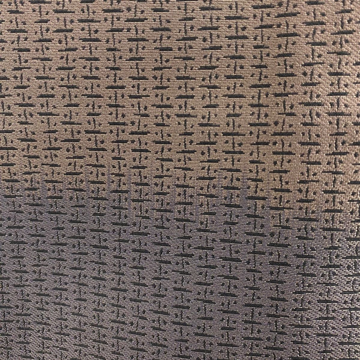  小紋 身丈157 cm 裄丈64 M 袷 お召地 幾何学 段縞 小豆色 正絹 小紋 着物