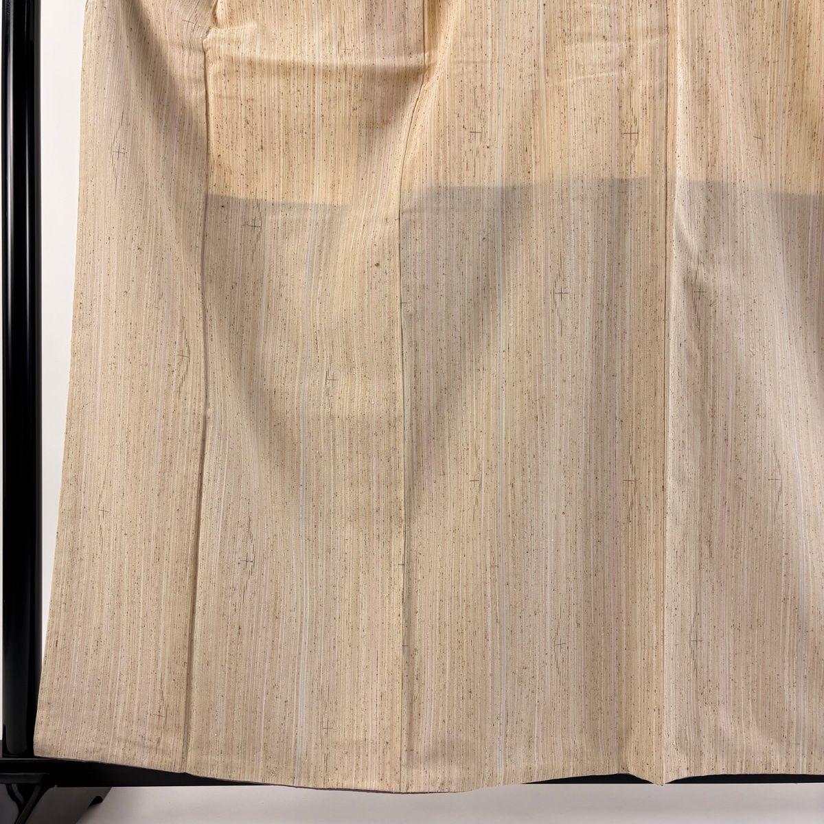 紬 身丈160 5 cm 裄丈66 M 袷 吉澤与市 ぜんまい工芸 証紙 縦縞 十字絣 ベージュ 正絹