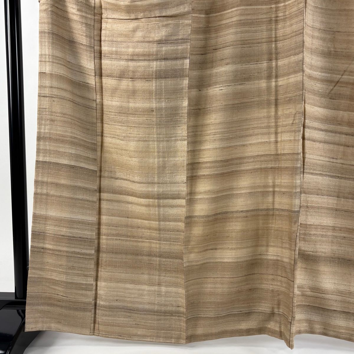 紬 身丈164 cm 裄丈68 L 袷 縞 薄茶色 正絹