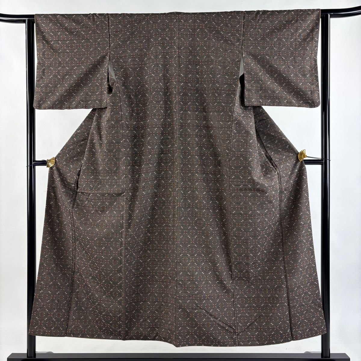 紬 身丈151 cm 裄丈63 S 袷 菱 花織 焦茶色 正絹