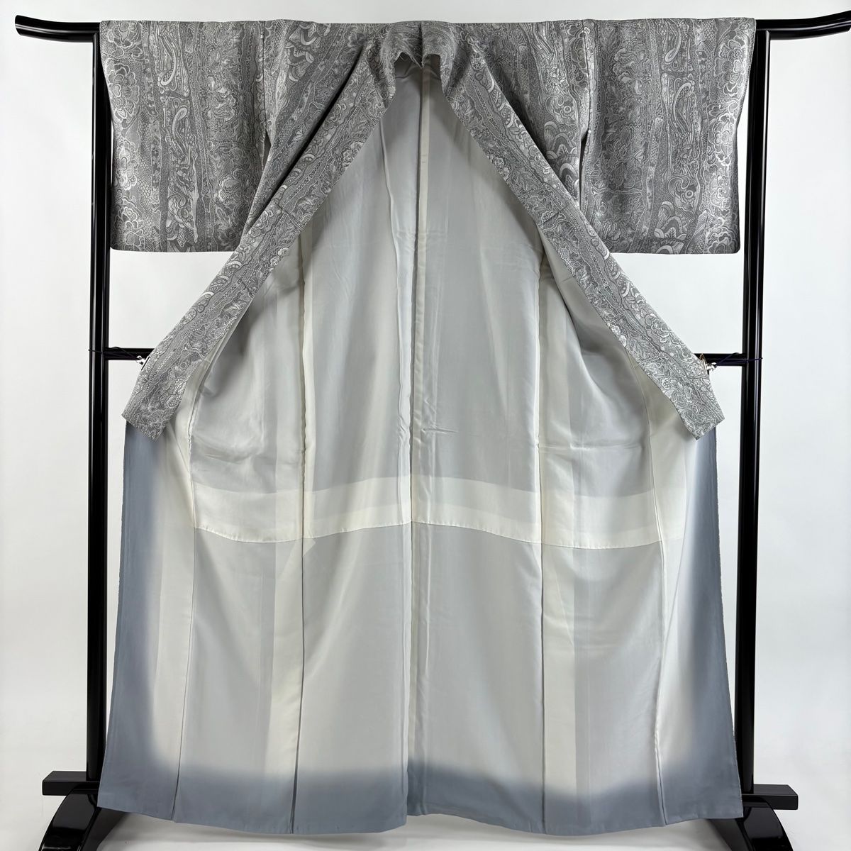  小紋 身丈164 5 cm 裄丈64 M 袷 草花 紋意匠 灰色 正絹 小紋 着物