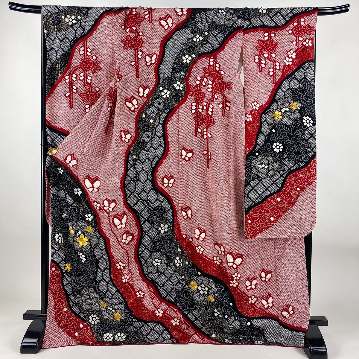 振袖 身丈172 cm 裄丈70 L 袷 草花 亀甲 金糸 絞り 赤 正絹