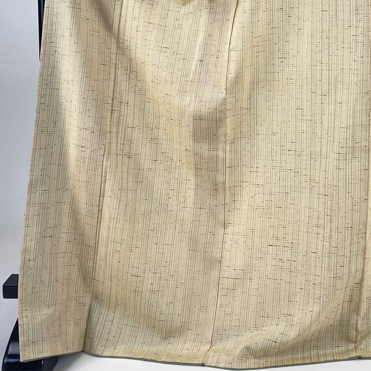 紬 身丈173 cm 裄丈72 L 袷 縦縞 ベージュ 正絹