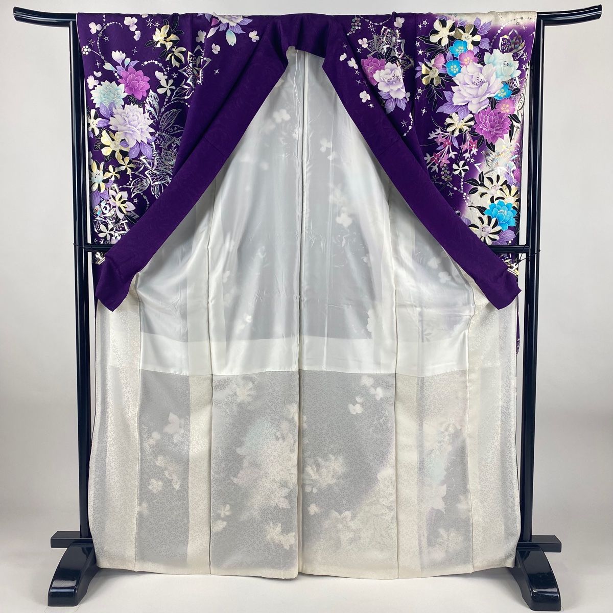  振袖 身丈168 cm 裄丈65 M 袷 牡丹 草花 金銀彩 ラメ 濃紫 正絹 振袖 着物