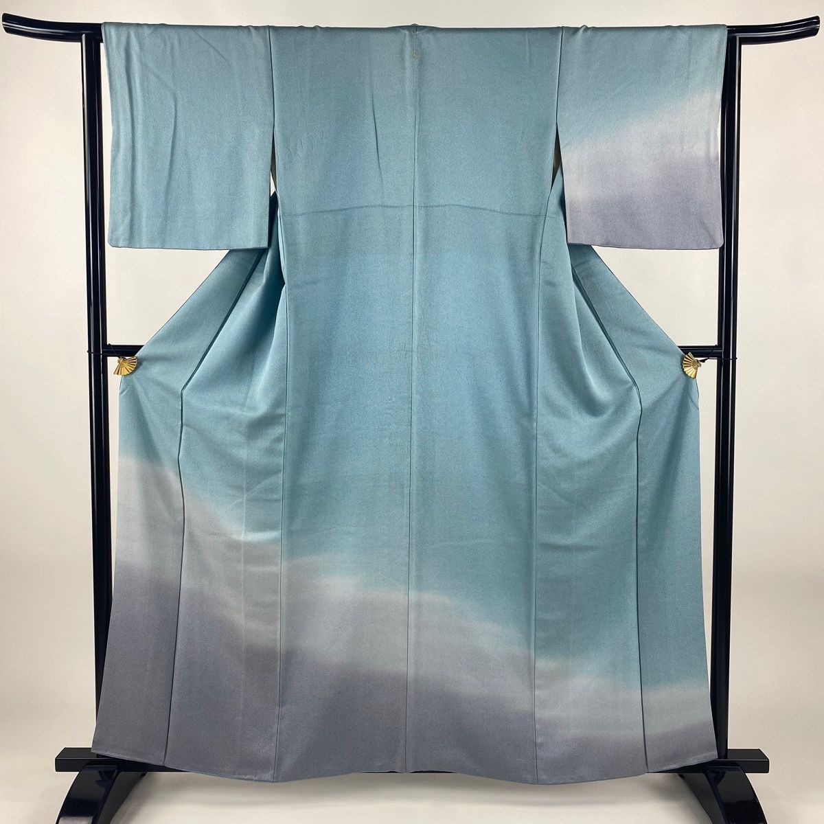 付下げ 身丈160cm 裄丈63.5cm S 袷 鮫 ぼかし 水色 正絹 名品 一つ紋 【】