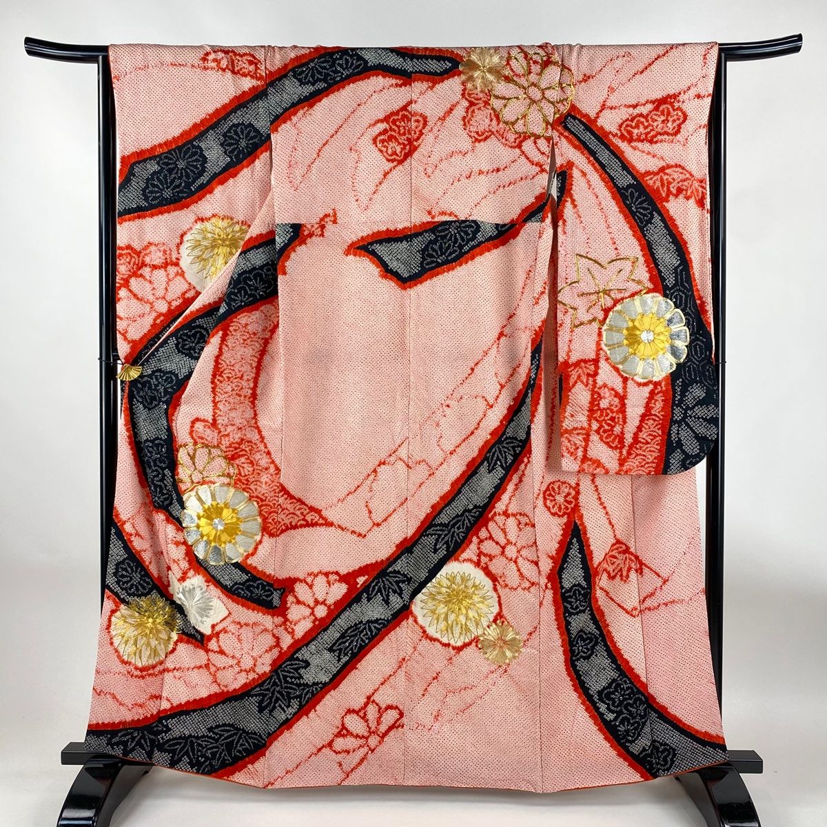振袖 身丈162 cm 裄丈66 M 袷 菊 梅 総絞り 金銀糸 朱色 正絹