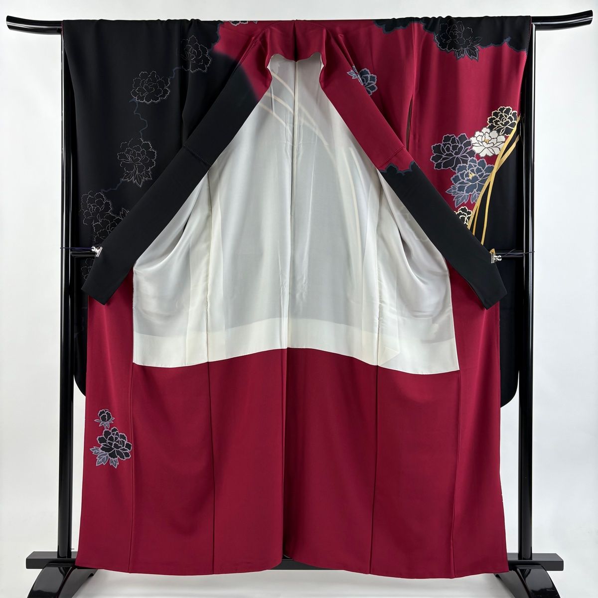  振袖 身丈160 5 cm 裄丈68 L 袷 牡丹 シルエット 金糸 金彩 赤紫 正絹 秀品 振袖 着物