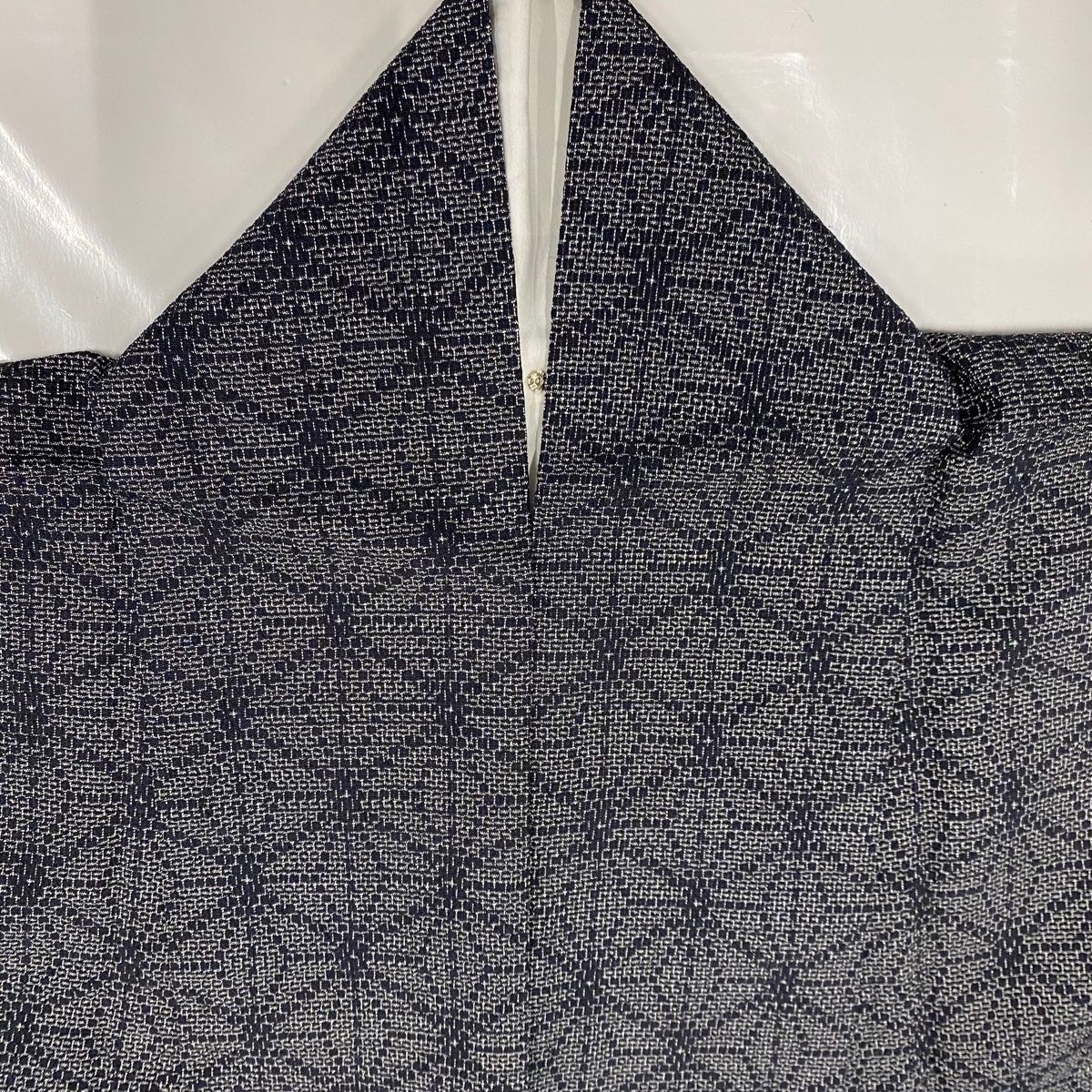  紬 身丈155 cm 裄丈66.5 M 袷 麻の葉 紺色 正絹 秀品 紬 着物