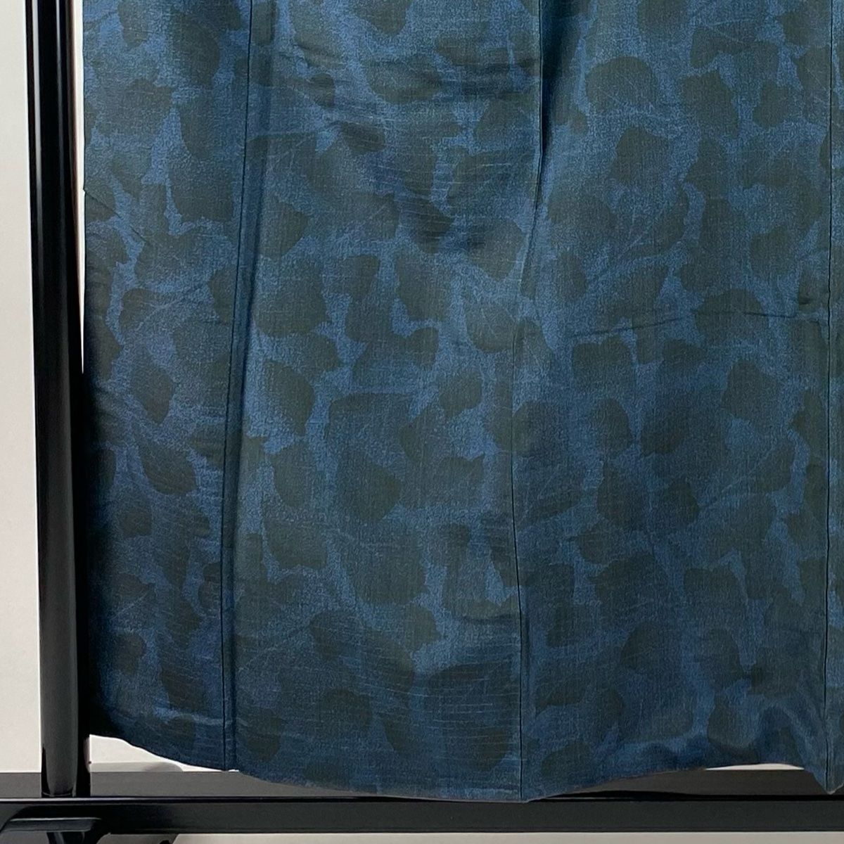 紬 身丈157 cm 裄丈67 M 袷 葉柄 藍色 正絹 秀品