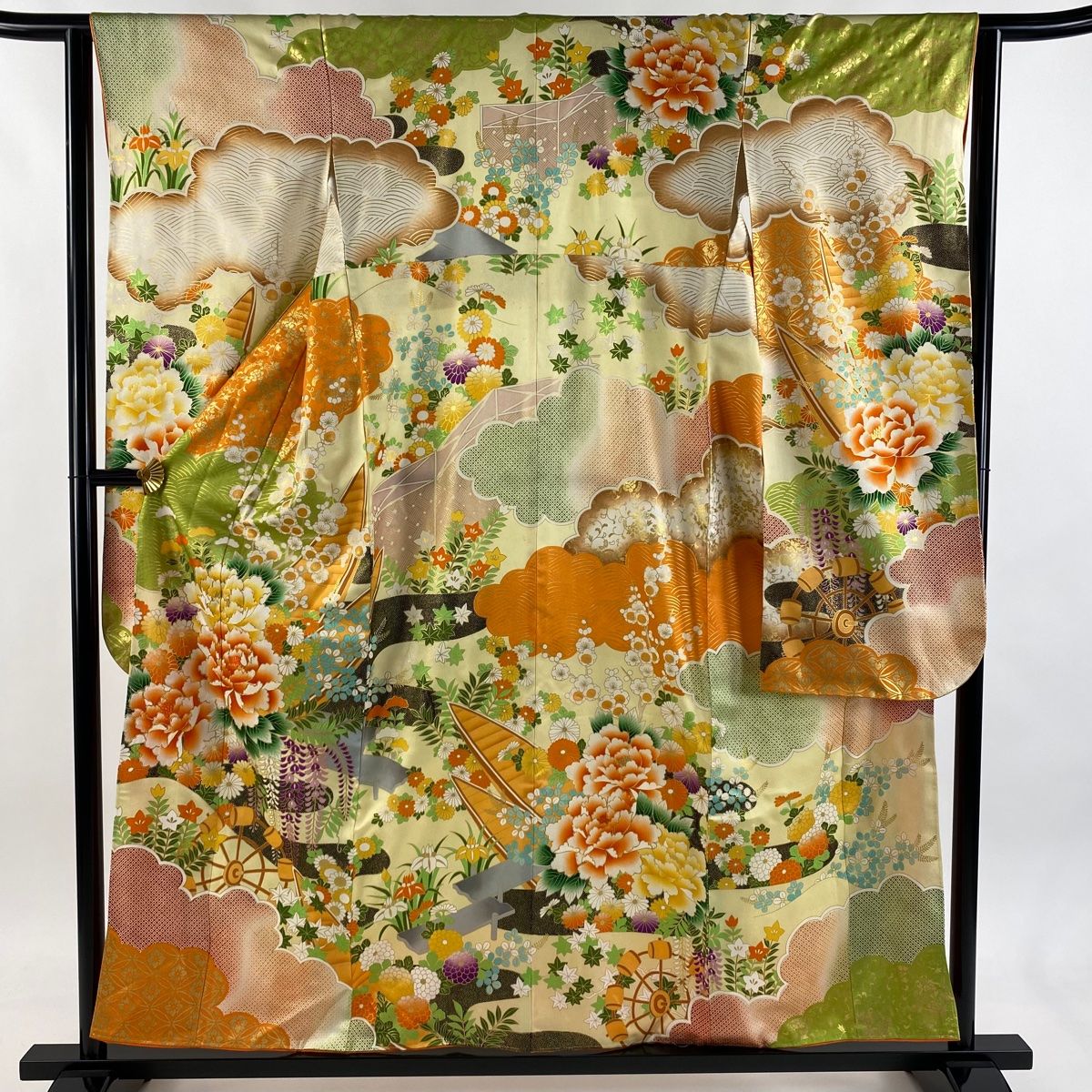 振袖 身丈155.5 cm 裄丈62.5 S 袷 やまと 牡丹 菊 金糸 金彩 薄黄 正絹 秀品