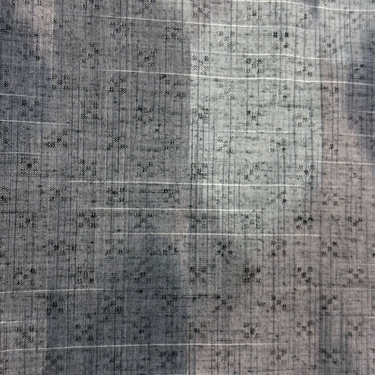  紬 身丈156 cm 裄丈64 5 M 袷 三代目市三郎 はなかすり 幾何学 灰色 正絹 秀品 紬 着物