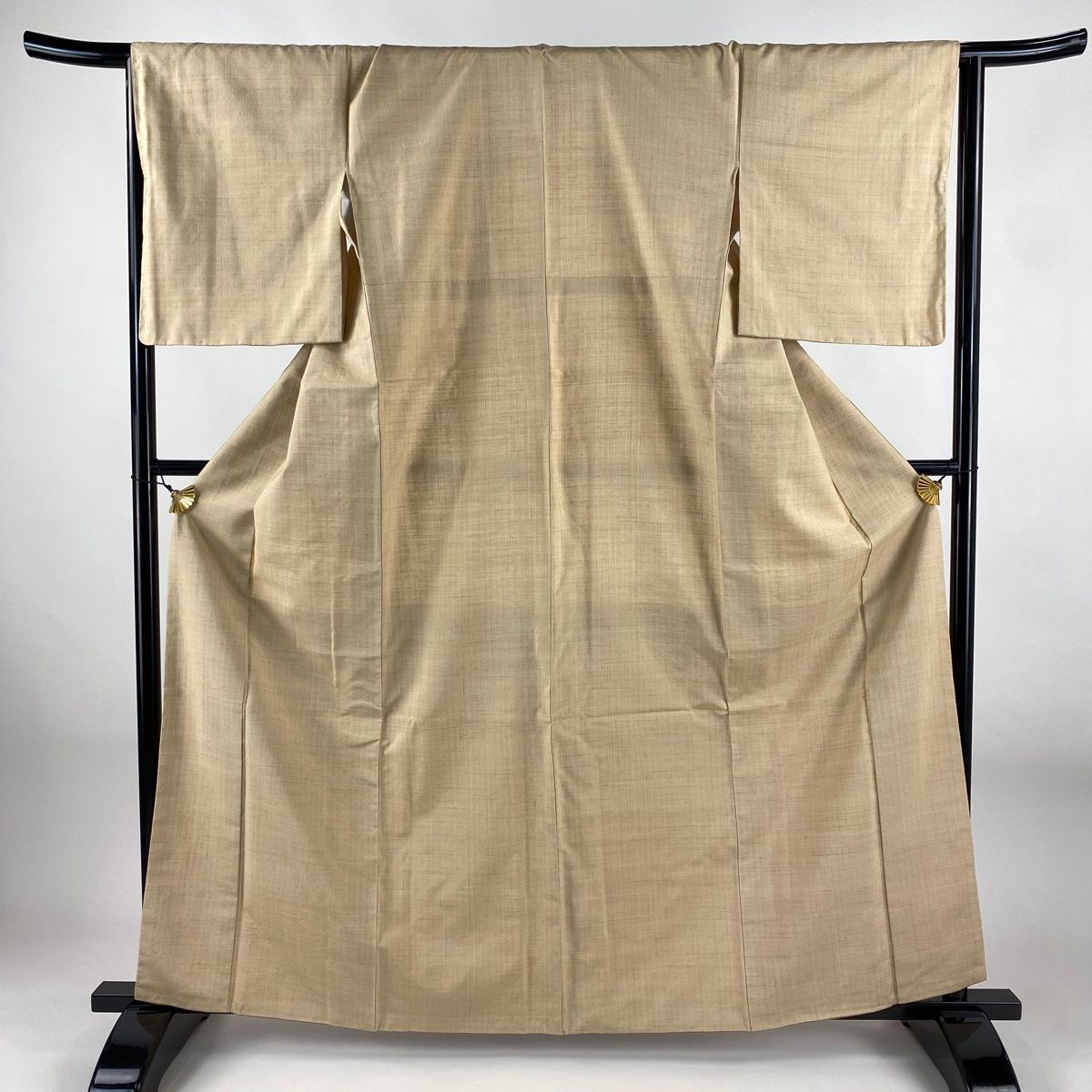 紬 身丈162.5 cm 裄丈66 M 袷 ベージュ 正絹 秀品