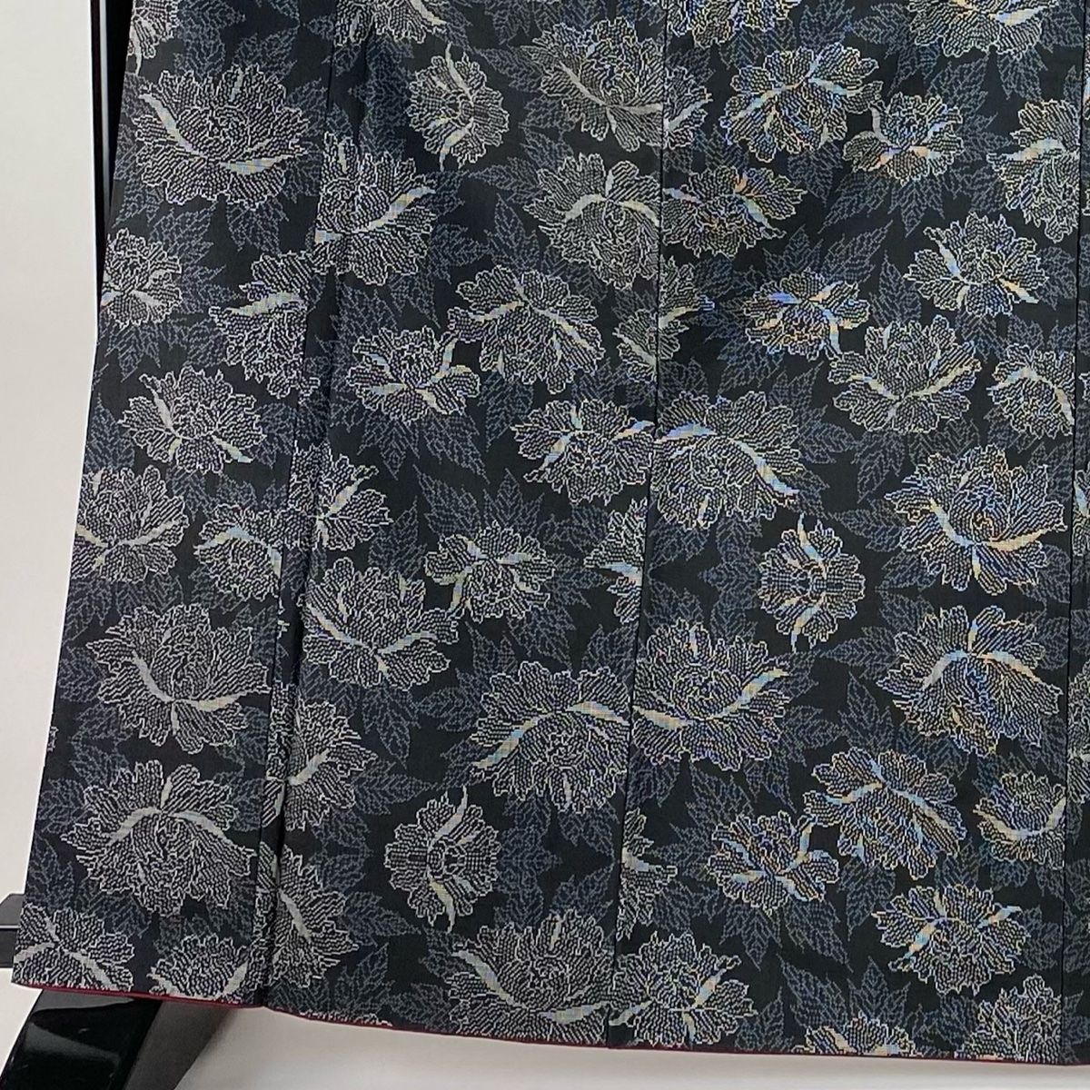 紬 身丈166 cm 裄丈66 M 袷 花 墨色 正絹 秀品