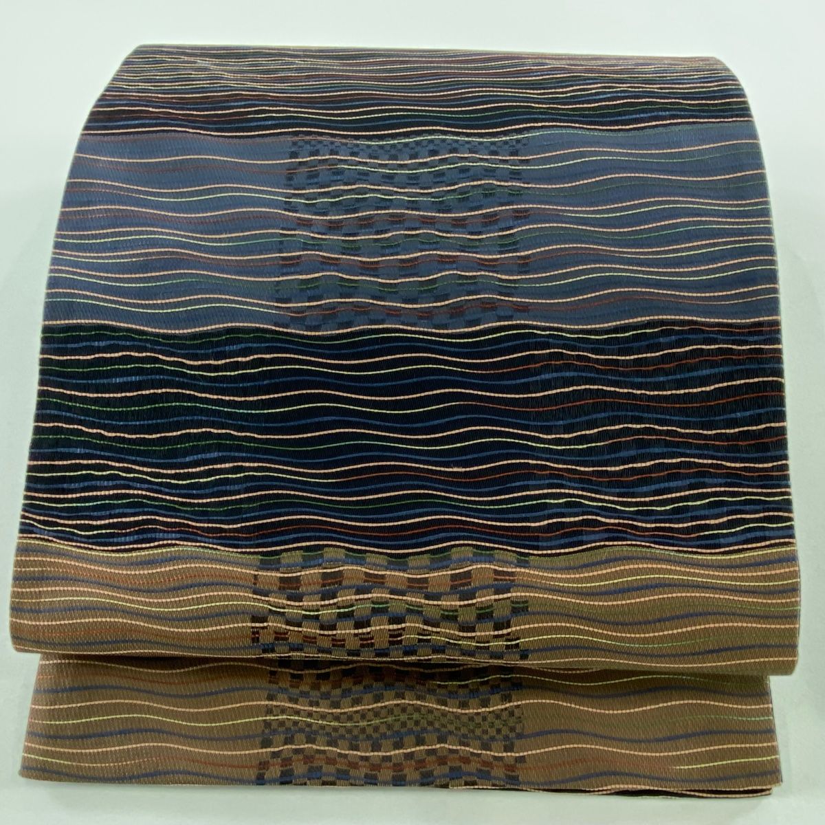 袋帯 秀品 よろけ縞 変わり市松 黒 六通 正絹