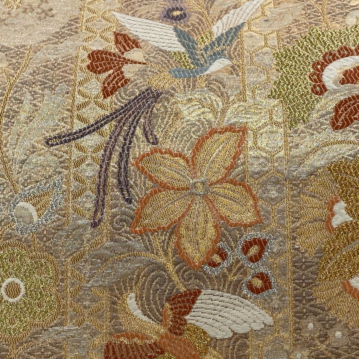 袋帯 秀品 尾長鳥 草花 箔 唐織 金色 六通 正絹