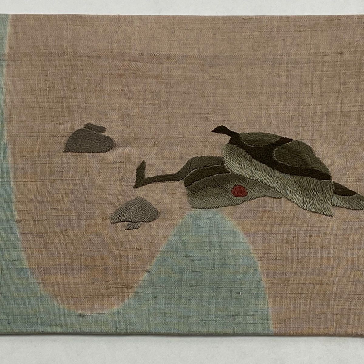  名古屋帯 秀品 紬地 生り物 霞 刺繍 灰緑 正絹 名古屋帯 帯