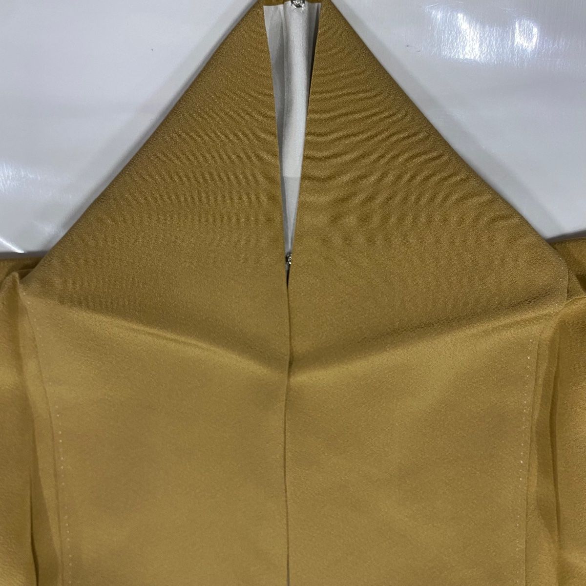  付下げ 身丈158 5 cm 裄丈65 M 袷 コシノアヤコ 落款 竹 笹 刺繍 金糸 黄土色 正絹 訪問着 付け下げ 着物